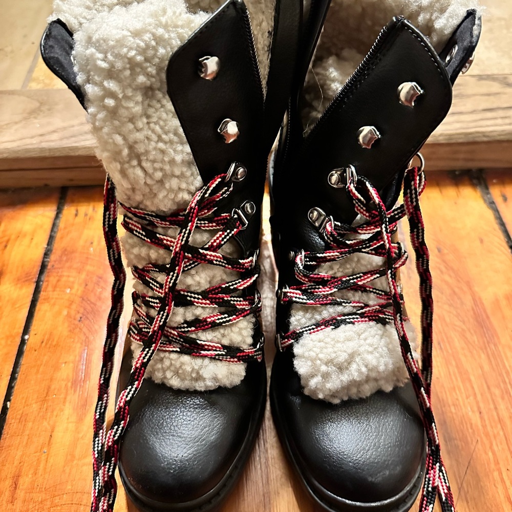 Target winter boots. Black with furry design. Size 8.5 women